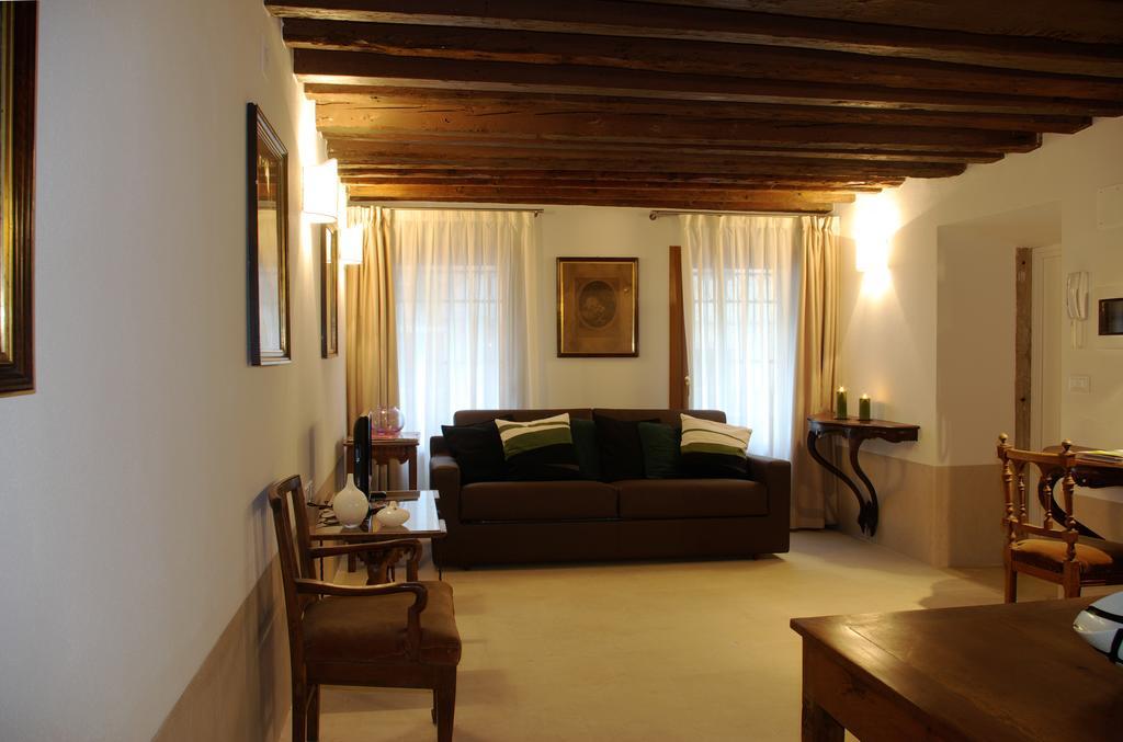 Appartamento Corte Bragadin Veneţia Cameră foto